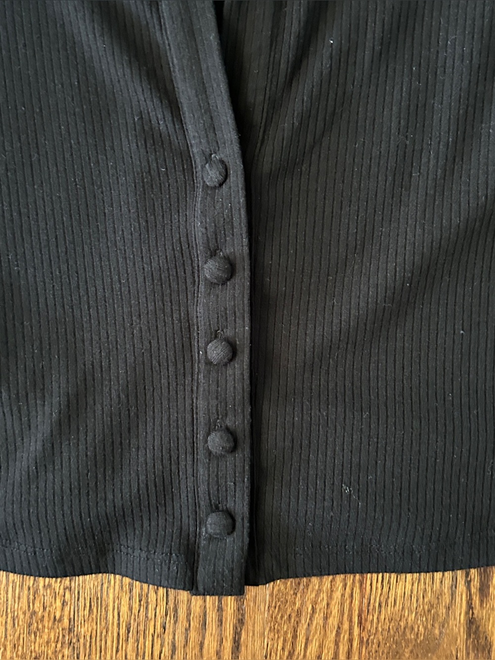 AFRM Black Ribbed Button-Front Crop Polo - Picture 4 of 7